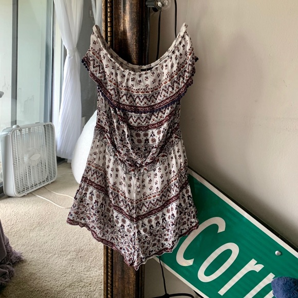 Romper - Picture 2 of 2